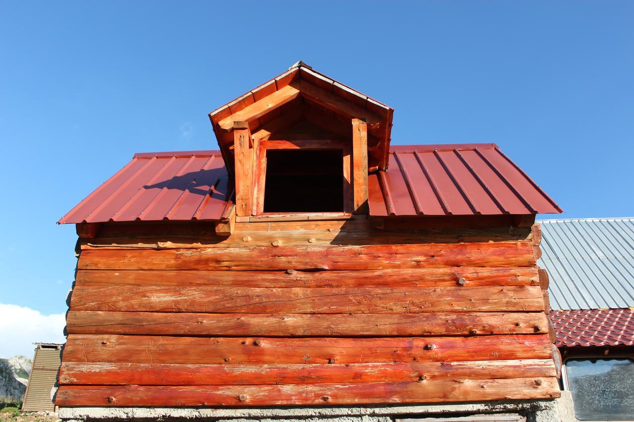 Albergue Rural Household Minic - Kapetanovo Jezero Kolašin Exterior foto