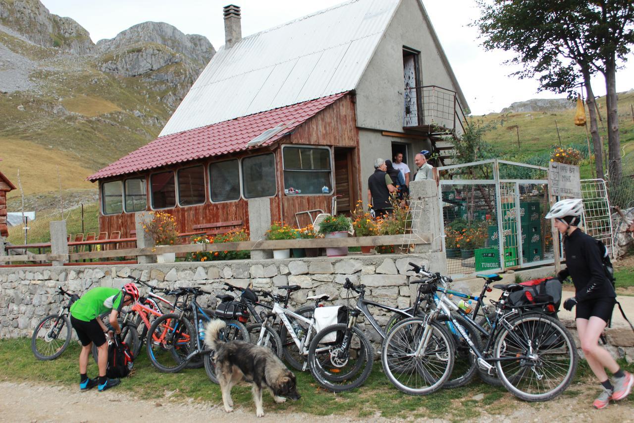 Albergue Rural Household Minic - Kapetanovo Jezero Kolašin Exterior foto